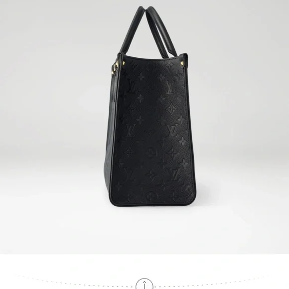 Louis Vuitton purse - Picture 4 of 8